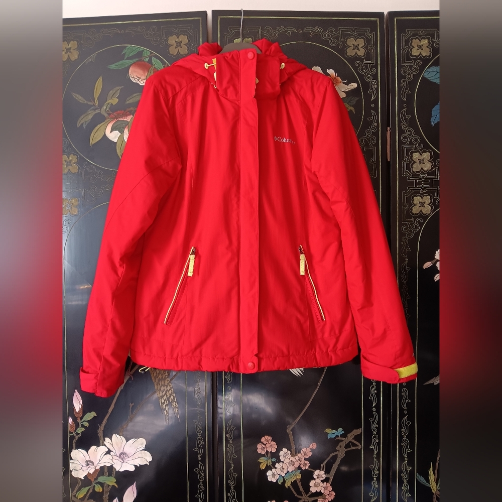 Columbia Womens Red Jacket - Picture 2 of 16